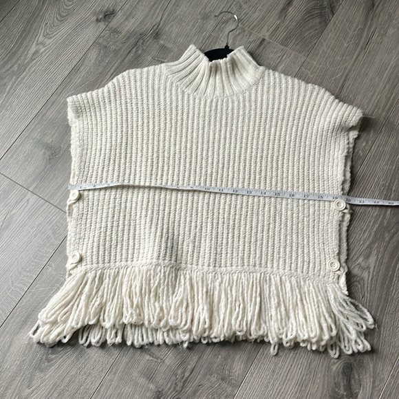 Anthropologie Off White Mock Neck Buttoned Poncho with Fringes. - Picture 6 of 9
